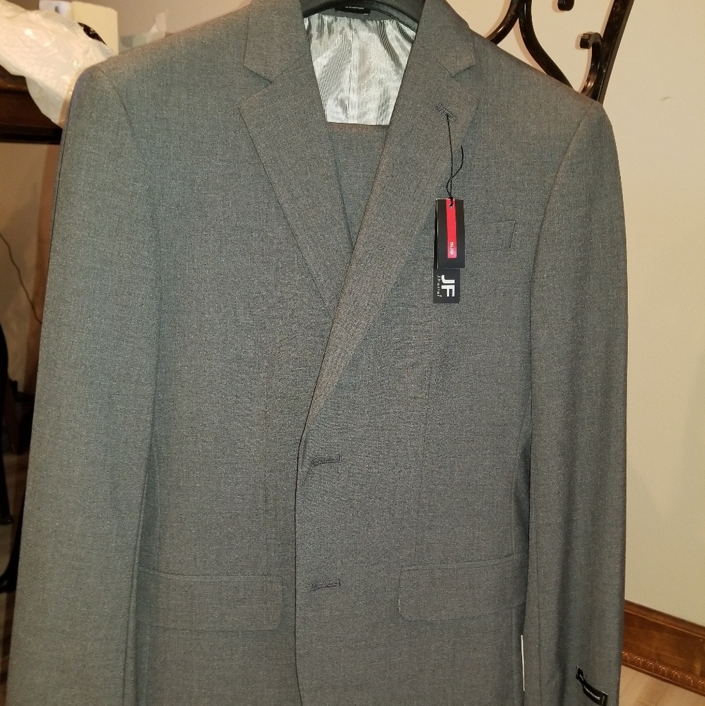 Men's Suit